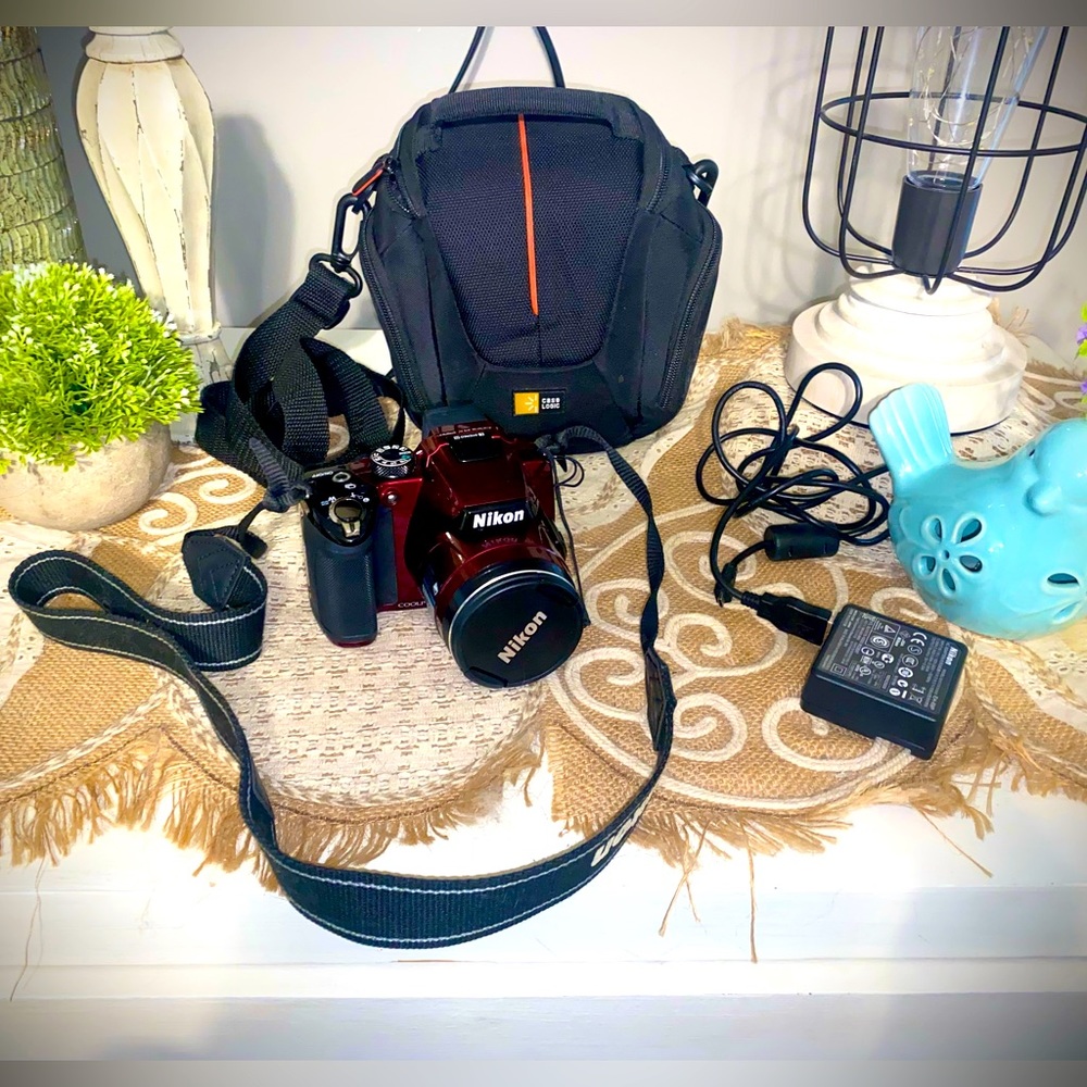 Nikon COOLPIX P500 Camera RED. Charger, strap, lens cover and case included.